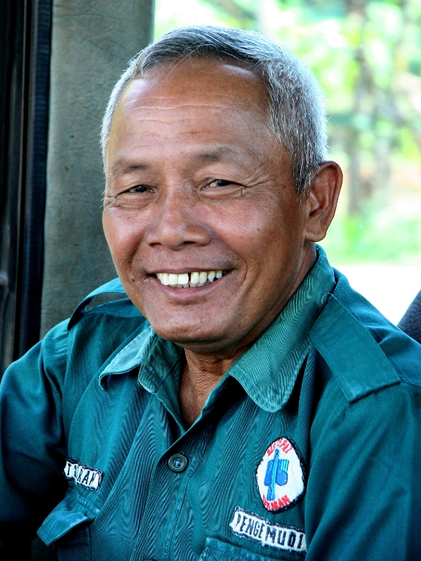 Bus driver, Java Indonesia.jpg - Indonesia Java. Bus driver